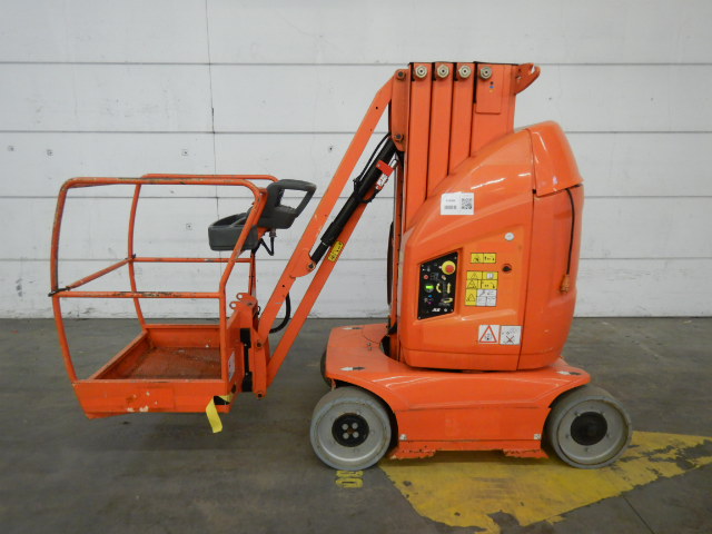 Image for 2011 JLG TOUCAN 10E